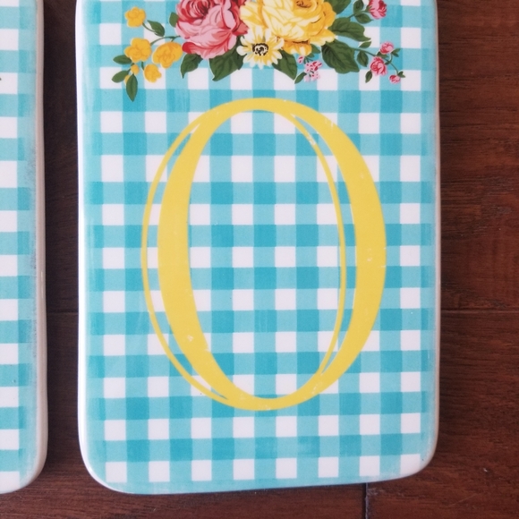 Ashland Letter "O" Home Decor Spring Cheese Board Tabletop - Picture 3 of 14